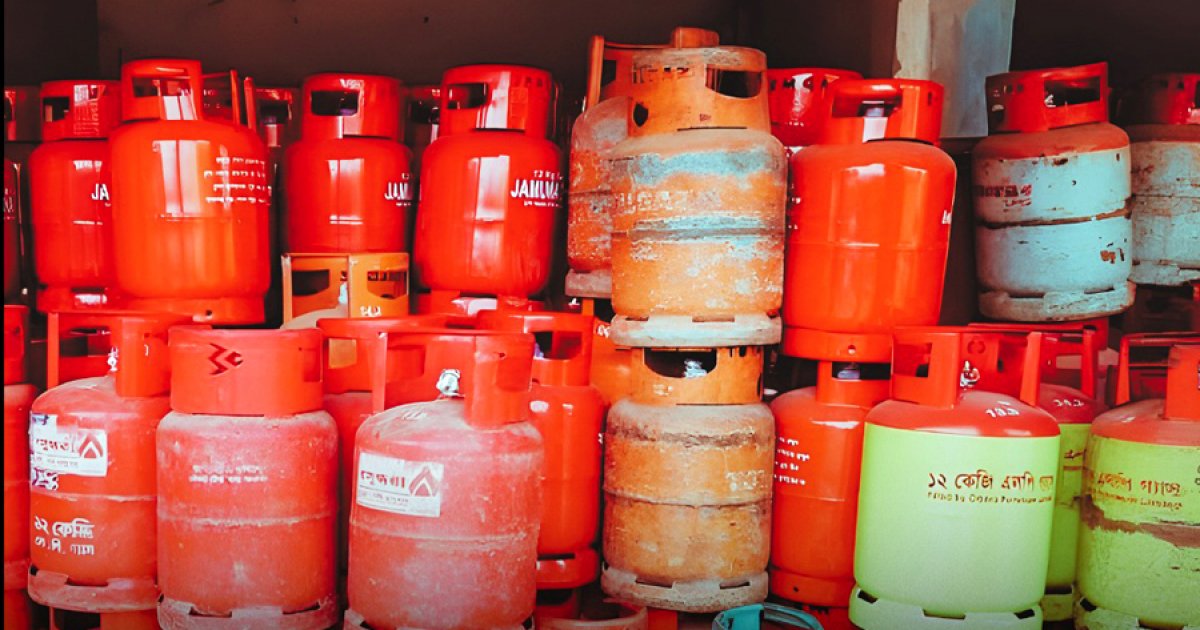 Supply crunch drives LPG prices up in Bogra