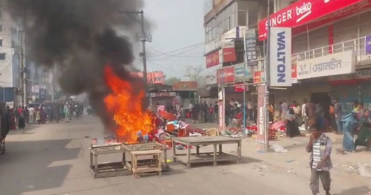 50-year-old man killed, 8 injured in Munshiganj market dispute