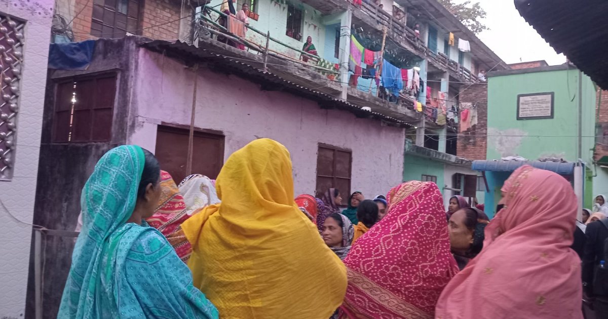 Couple, two children found dead in Mirpur Bihari camp