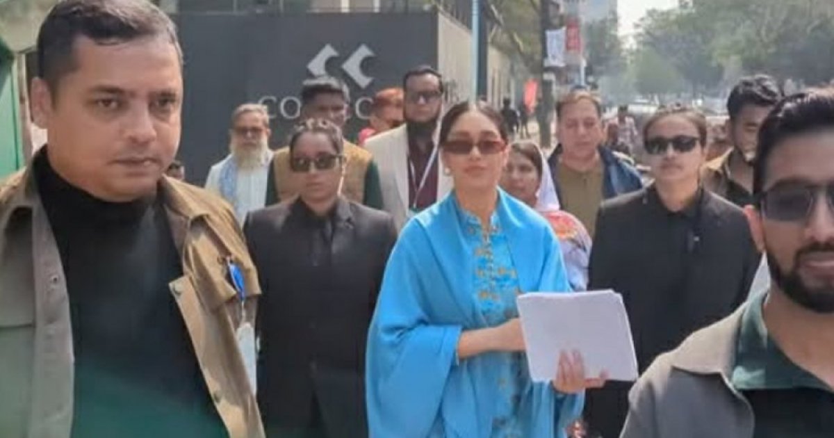 Zaima campaigns for father Tarique in Dhaka-17