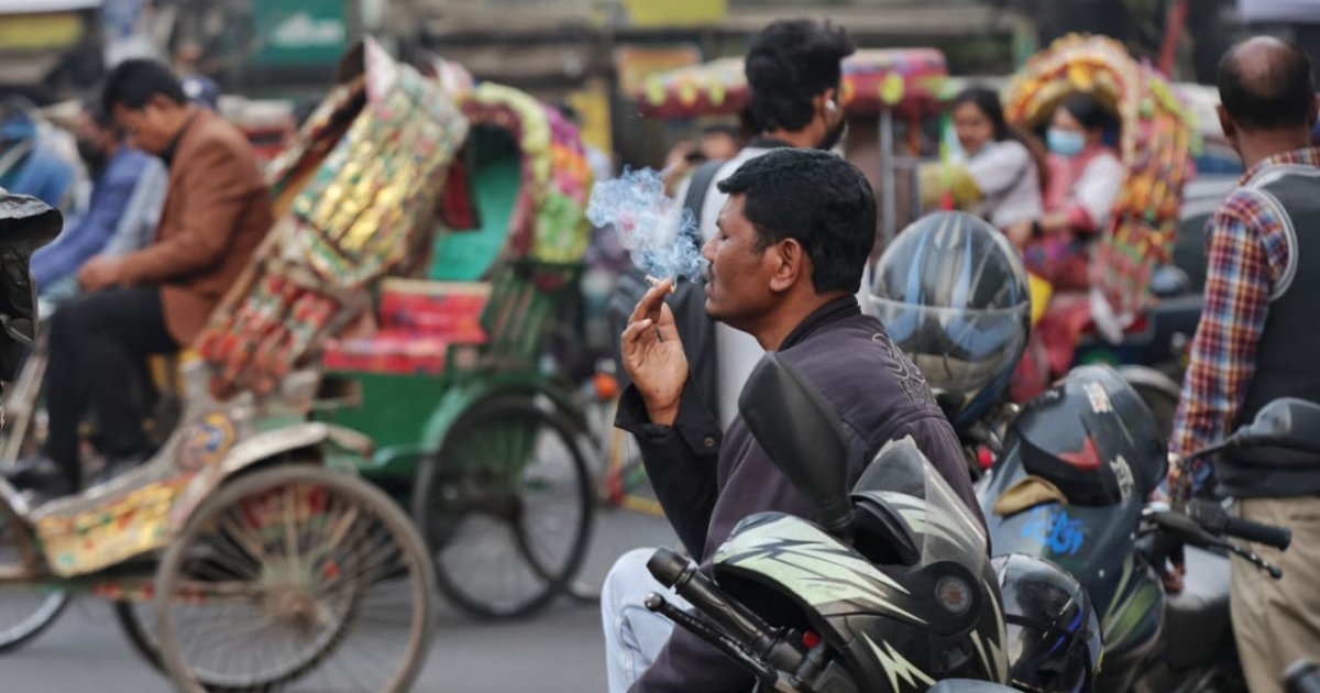 Riding through smoke: How public transport is slowly poisoning us