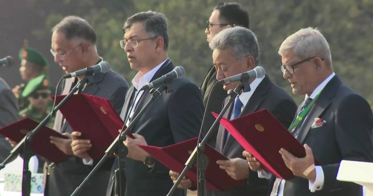 Which minister holds which portfolio