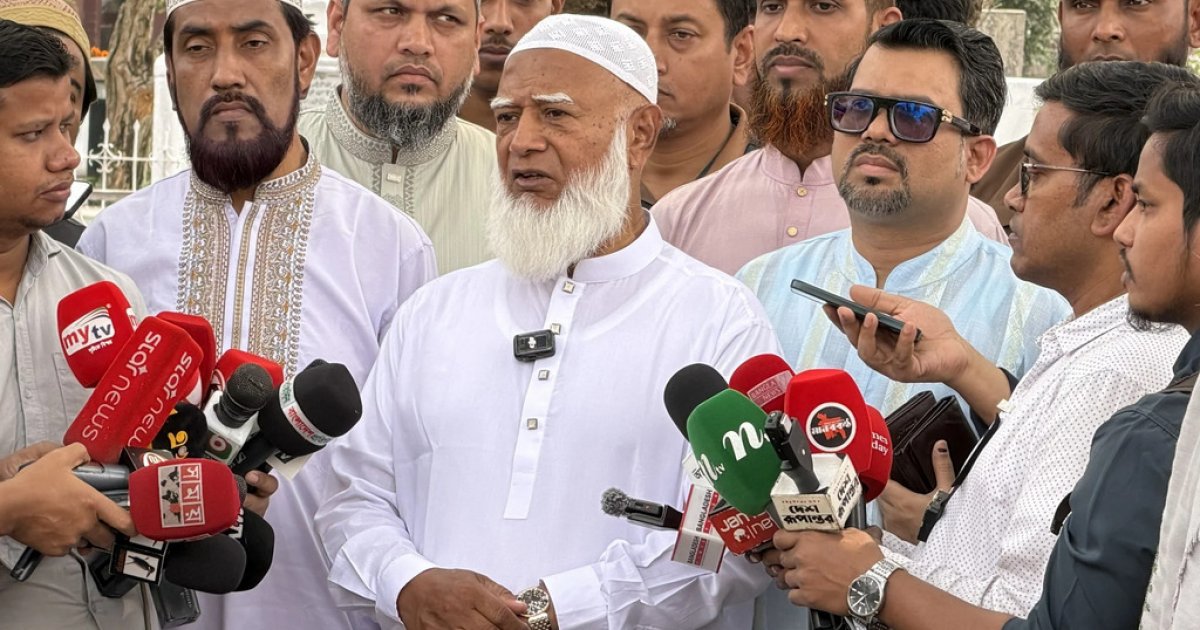 Jamaat ameer pays tribute to martyred army members