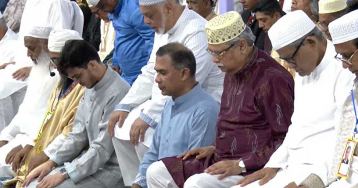 ঈদুল ফিতরের প্রধান জামাতে রাষ্ট্রপতি ও প্রধানমন্ত্রী, জাতীয় ঈদগাহে উপচে পড়া ভিড়