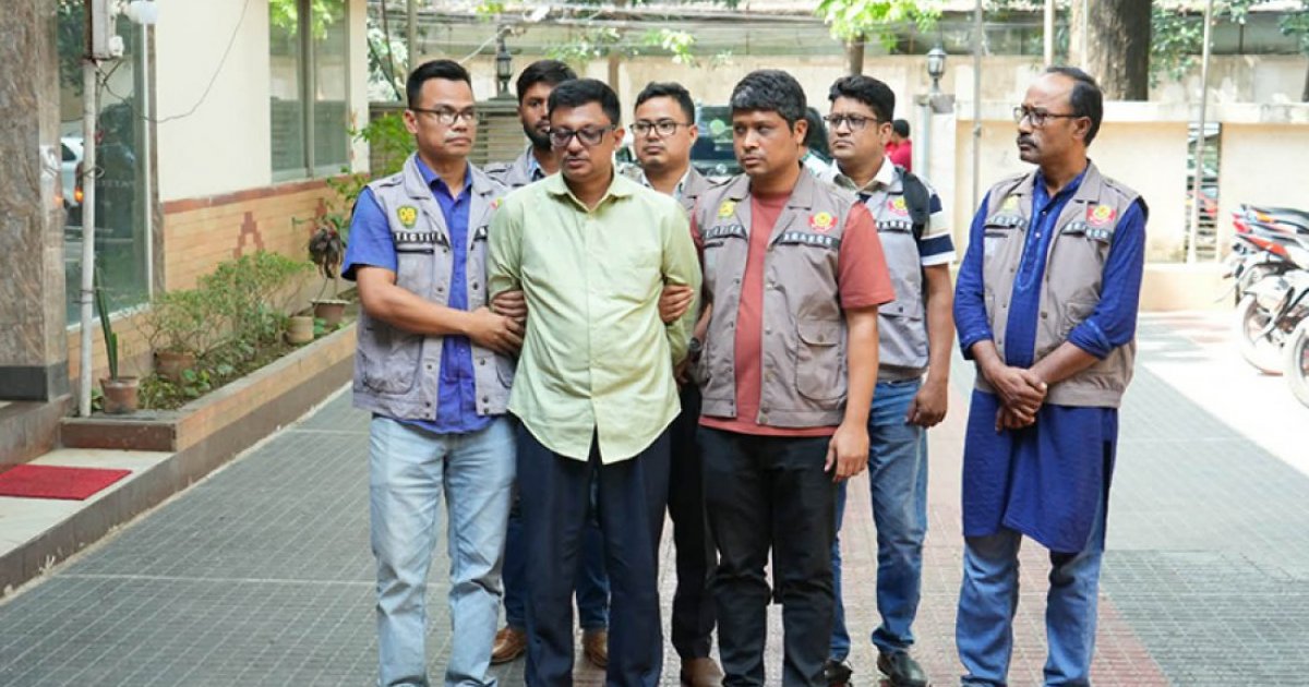 প্রধানমন্ত্রীর উপদেষ্টা পরিচয়ে প্রতারণা: কক্সবাজারে আটক আরিফ মইনুদ্দিন