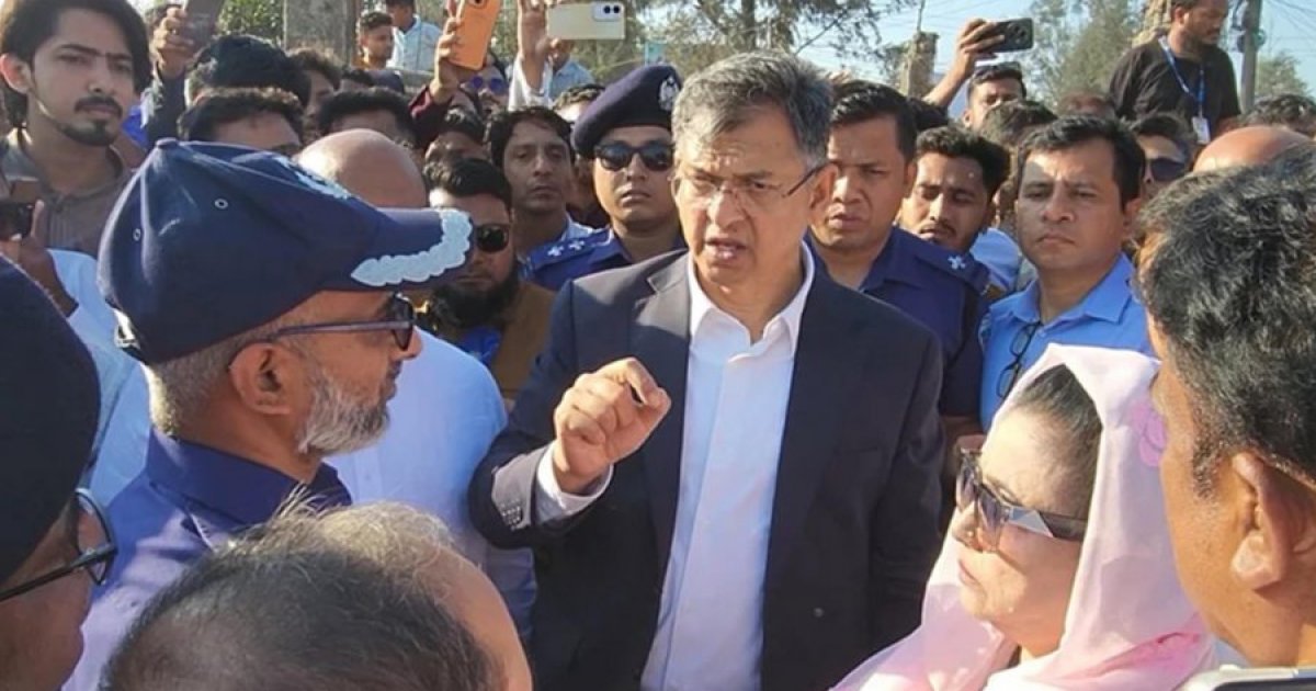 কক্সবাজার সৈকতের বালিয়াড়িতে আর কোনো স্থাপনা নির্মাণের অনুমতি নেই: স্বরাষ্ট্রমন্ত্রী