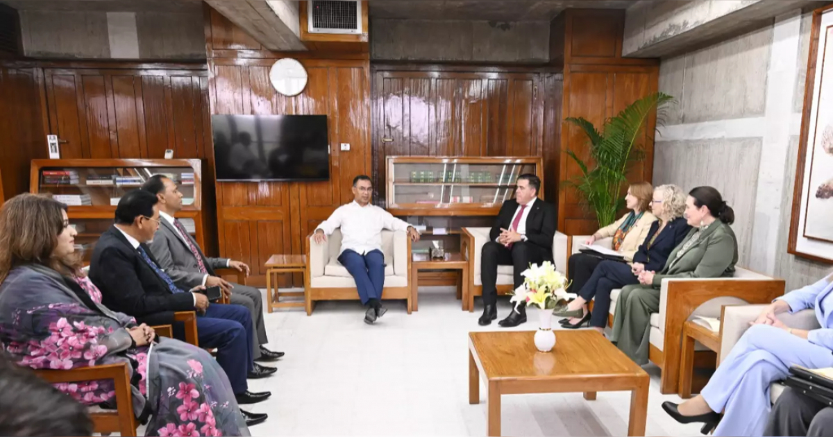 অস্ট্রেলিয়ান সংসদীয় প্রতিনিধিদলের প্রধানমন্ত্রী তারেক রহমানের সাথে সৌজন্য সাক্ষাৎ