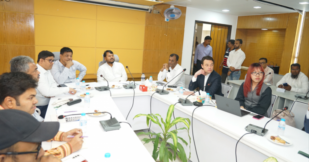 রাজশাহীতে আধুনিক বর্জ্য ব্যবস্থাপনা নিয়ে আলোচনা, নেদারল্যান্ডসের কোম্পানির সঙ্গে বৈঠক
