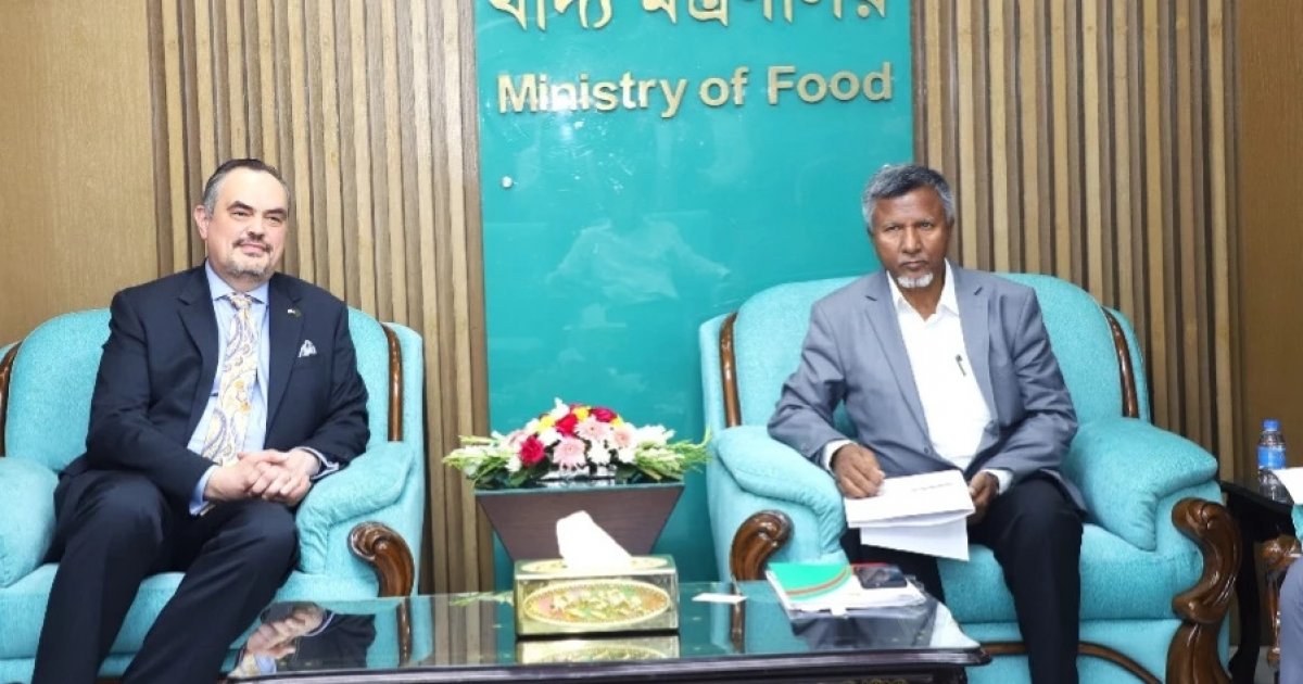 মার্কিন রাষ্ট্রদূতের সঙ্গে খাদ্যমন্ত্রীর বৈঠক: গম আমদানি ও দ্বিপাক্ষিক সহযোগিতা নিয়ে আলোচনা