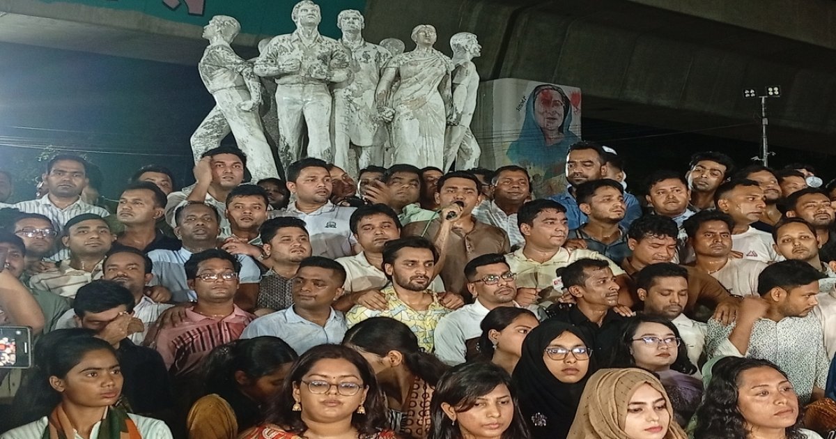 চট্টগ্রামে হামলার অভিযোগে চাঁদাবাজি: ক্যাম্পাসে শিবিরের বিরুদ্ধে ছাত্রদলের হুঁশিয়ারি
