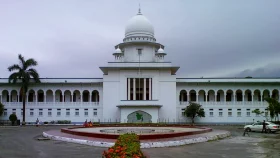 Top court: No battery-run three-wheelers on highways