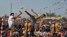 Battling drugs with sports in the Rohingya camps