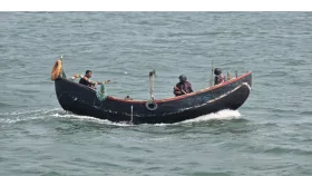 Shapuree Dwip residents spend another sleepless night amid Myanmar firing