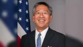 Donald Lu highlights importance of adaptation, protection of coastal people