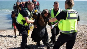 EU asylum applications hit 7-year high