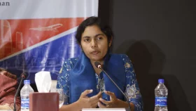 Dr Manisha asks people to be vocal against govt