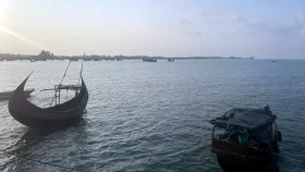 Calm returns to Teknaf border as gunfire in Myanmar subsides