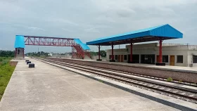 Trains to begin running on Khulna-Mongla route on Saturday