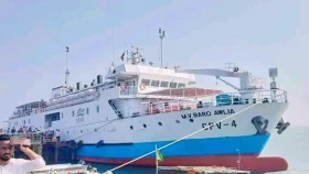 Vessel with food arrives at Saint Martin&rsquo;s amid crisis