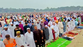 Eid-ul-Azha prayers held at Gor Shahid Eidgah