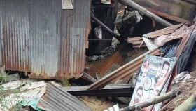 Sudden erosion: 5 houses devoured by river in Gazipur