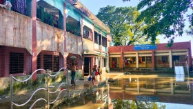 Sylhet flood: Acute food crisis and shortage of water hit shelters