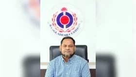 Court orders confiscation of customs commissioner's properties