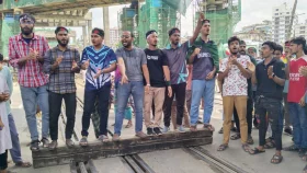 Bangla Blockade: Train movement in Dhaka halted as students block rail tracks