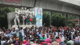 Students gather at DU to protest PM&rsquo;s quota movement comment