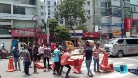 Clash in Uttara leaves police box, 2 buses vandalized