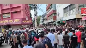 60 injured as clash erupted during March for Justice program in Khulna