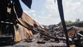 Relatives recover charred bones from Gazi Tyres factory