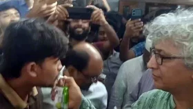 Students end hunger strike after 56hrs as Kuet VC, pro-VC set to be removed