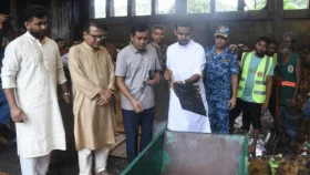 DSCC starts Eid sacrificial waste removal
