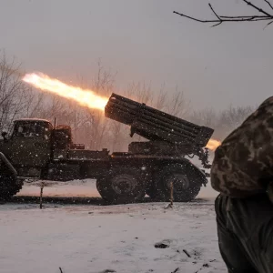 Ukraine’s Zelensky proposes Putin meeting on ending war