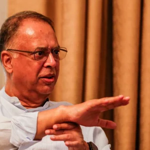 Minister: Fuel stocks sufficient, temporary shortage due to surge in demand