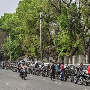 Fuel crisis deepens; experts urge increased imports