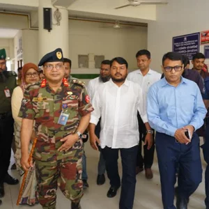 RCC Administrator visits RMCH to review overall situation of measles treatment