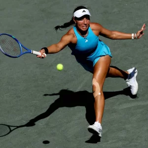 Pegula downs Jovic to reach WTA Charleston final