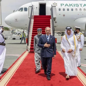 Pakistan prime minister meets Qatar emir amid US-Iran talks push