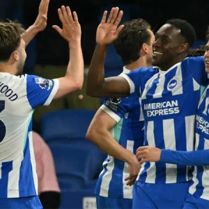 Brighton crush Chelsea to pile pressure on under-fire Rosenior