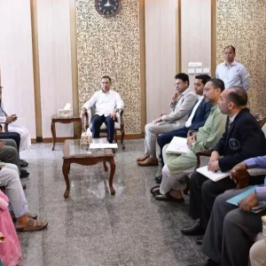 PM orders steps to promote reading habit among students