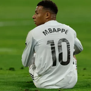 Betis further dents Real's title hopes, Mbappe suffers hamstring issue