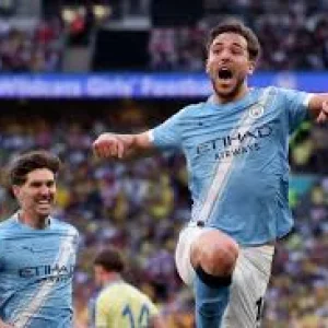 City late show sinks Southampton to reach FA Cup final