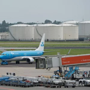 How the Iran war is hurting travelers, airline industry