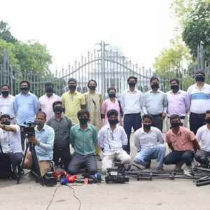 Journalists stage protest at SC, demand lifting of courtroom entry ban