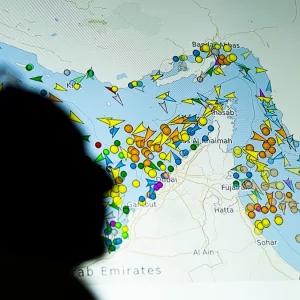 Iran fires ‘warning shots’ as US Navy says its ships entered Gulf via Hormuz