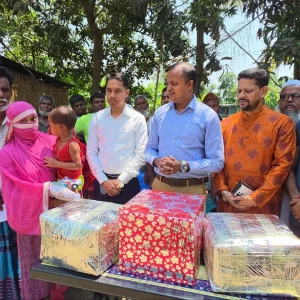 Govt stands by orphaned girl after father killed in mob violence in Faridpur
