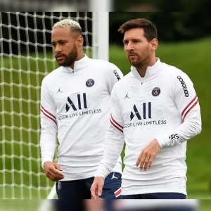 Messi wants Neymar at World Cup despite injury concerns