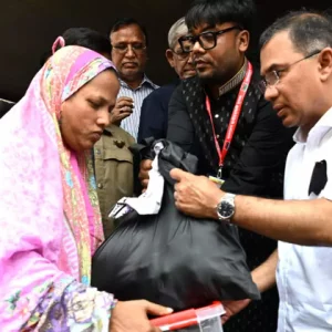 PM urges party leaders, activists to stand by poor